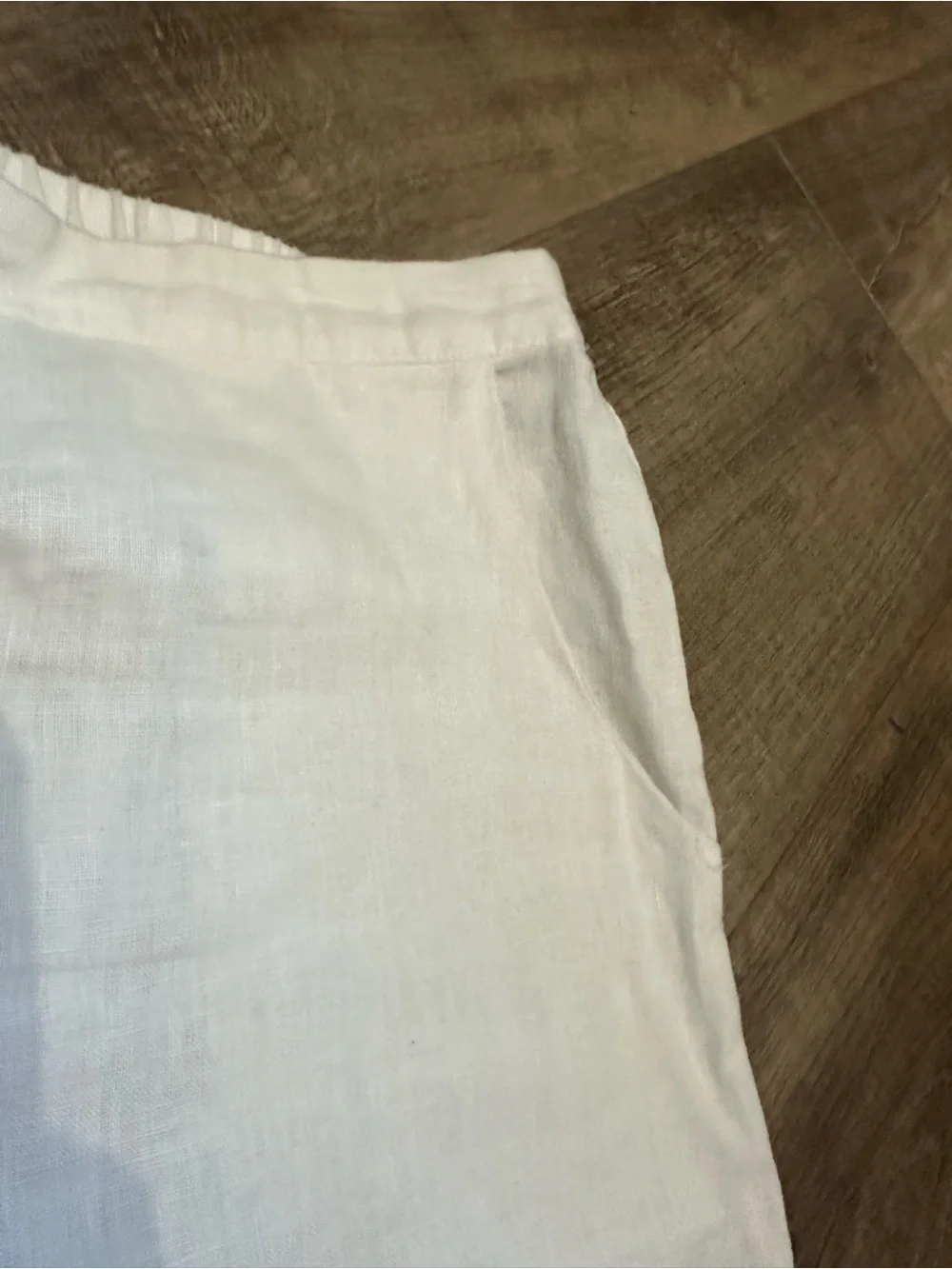 Peck & Peck lightweight white